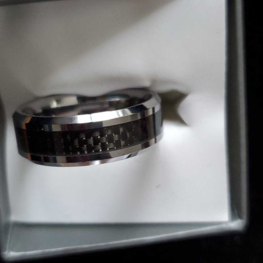 BNIB TUNGSTEN RING